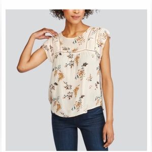 NWT Garance Top in Powder Puff Wisteria. Brand New Large